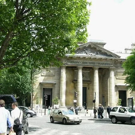 Apartmán Luxury 3 Bedroom Champs-elysees *
